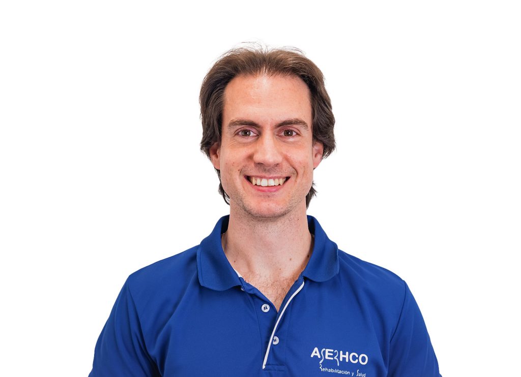 Alejandro Salas, instructor de entrenamiento funcional y pilates en ASERHCO
